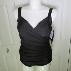 Women's Miraclesuit Black 1 Piece Swimsuit Sz 20W